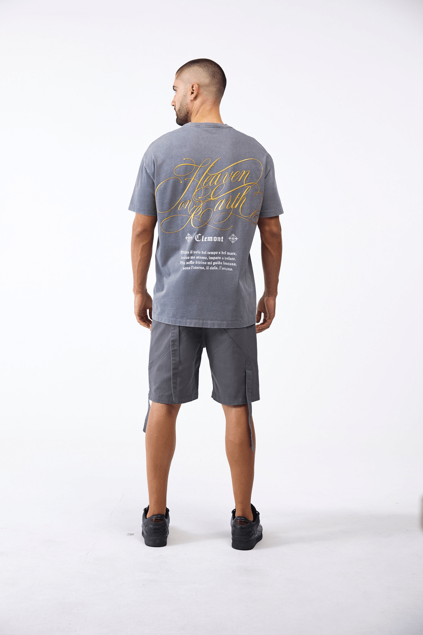 CAMISETA MASCULINO INQUIETANTE GRIS OSCURO CLEMONT - CLEMONT, LLC